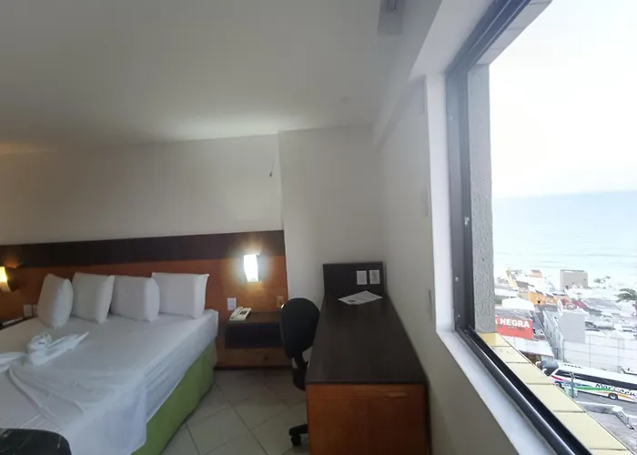  Natal Plaza requinte, conforto e vista para o mar